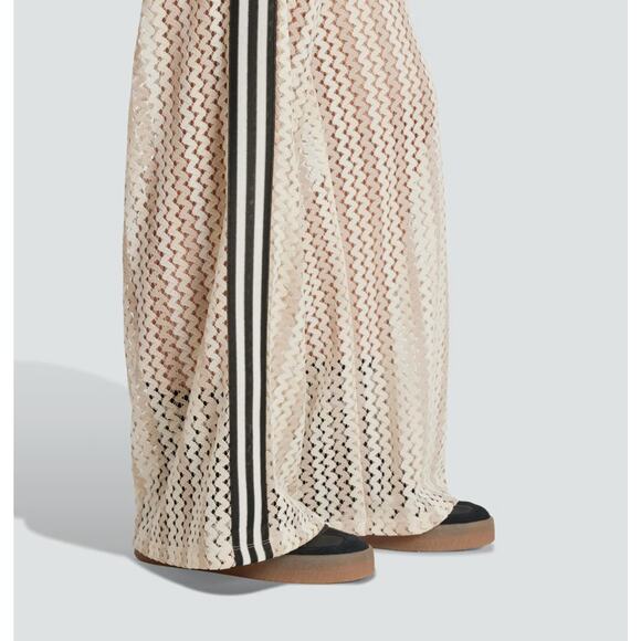 NEW ADIDAS ORIGINALS Summer Glow Firebird Track Pant Size XS - Picture 7 of 11